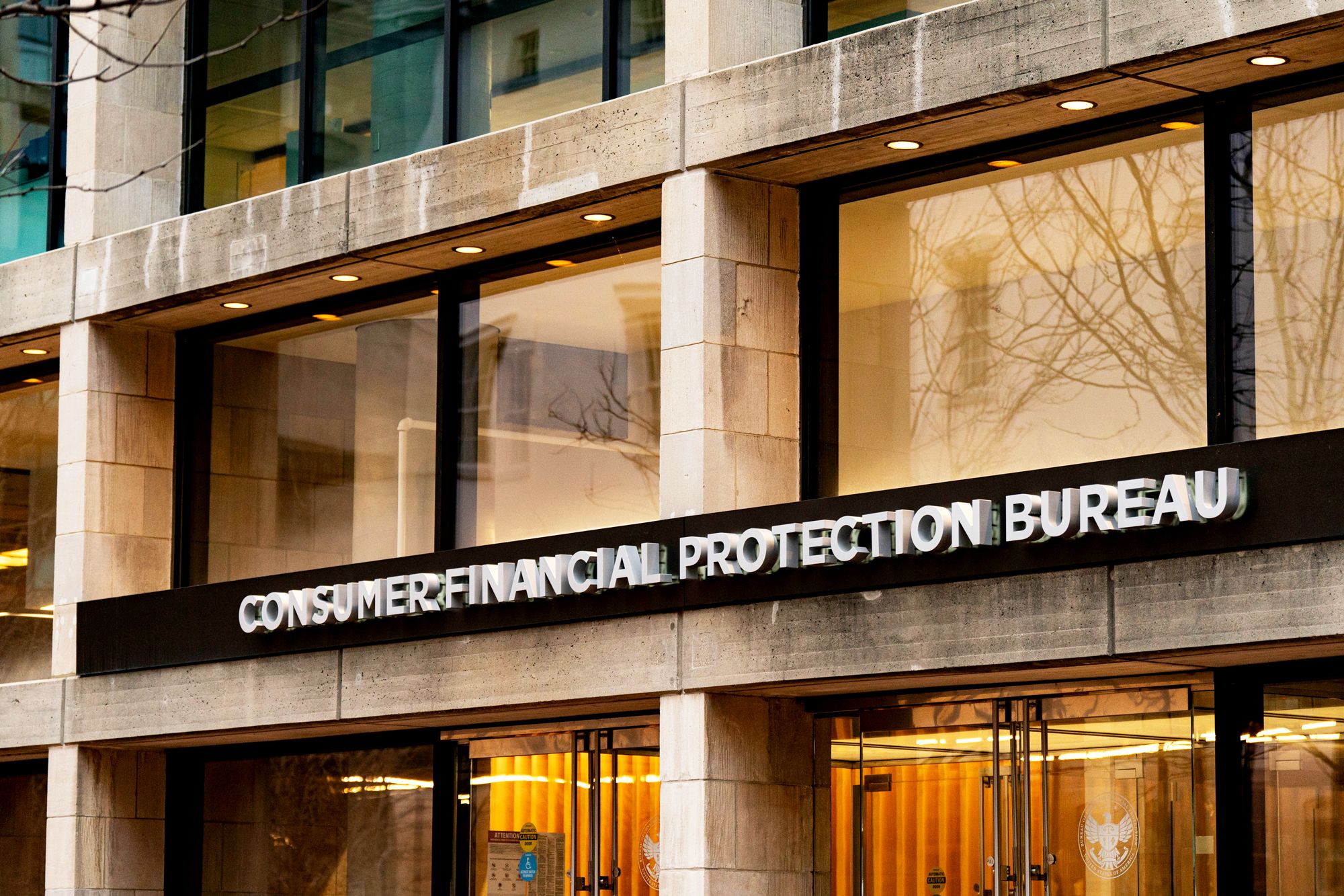 Der CFPB Work Freeze setzt Big Tech Regulations "auf Eis"